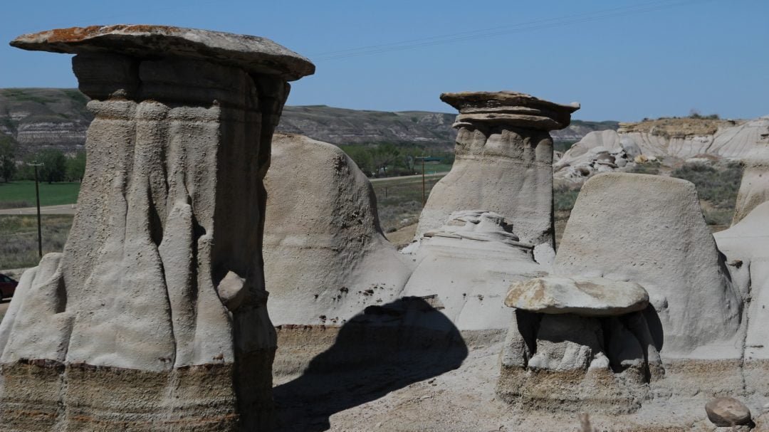 hoodoos in alberta badlands drumheller